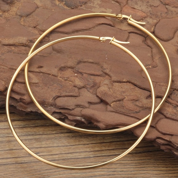 Gold Tone Large Hoop Earrings Zinc Alloy Round - Picture 5 of 7